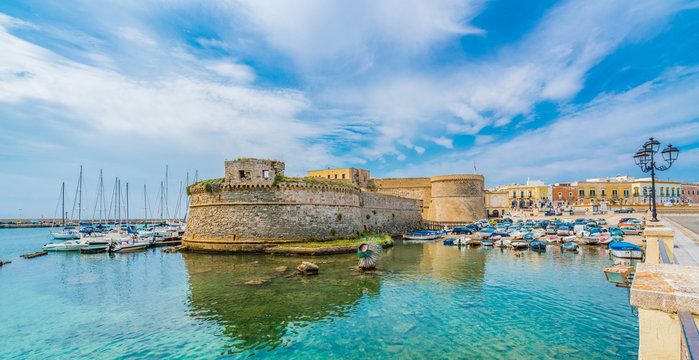 Apulian Art and Architecture: Discover Otranto, Santa Maria di Leuca, and Gallipoli