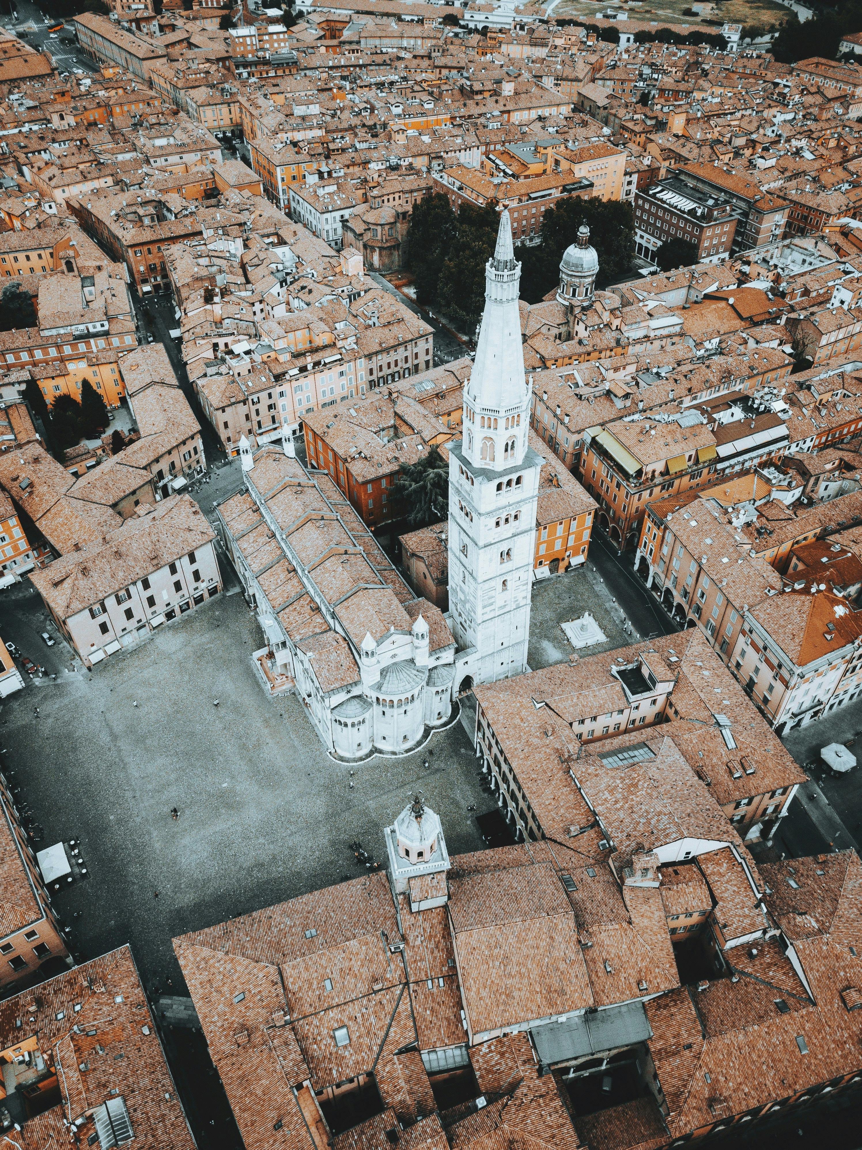 Modena Walks