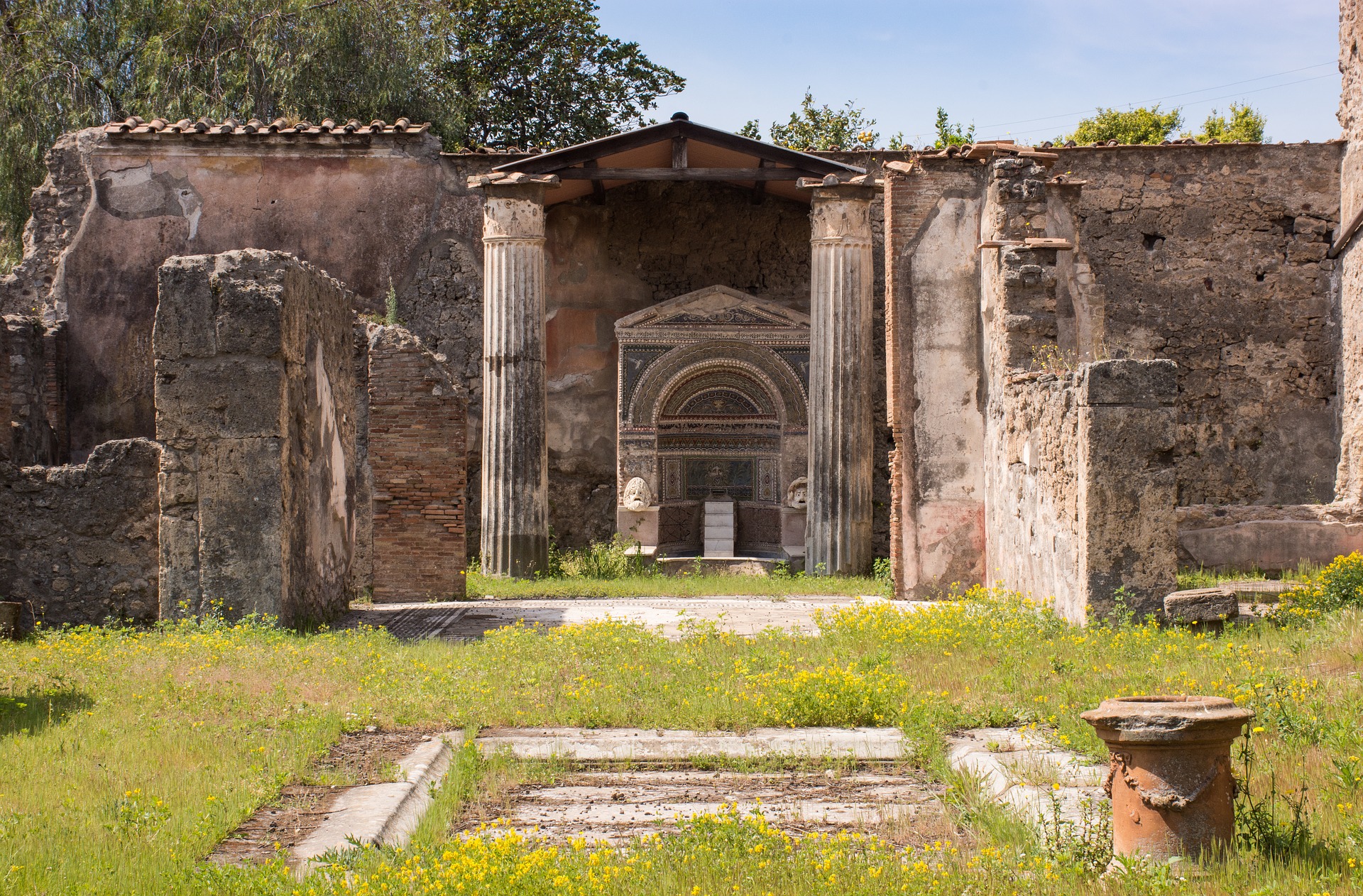 Pompeii & Herculaneum