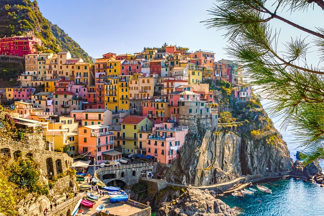 Exclusive Private Tour: Forte dei Marmi to Cinque Terre with Driver & Guide