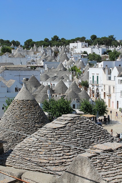 Burrata & Beauty: Burrata-Making Experience, Locorotondo & Alberobello
