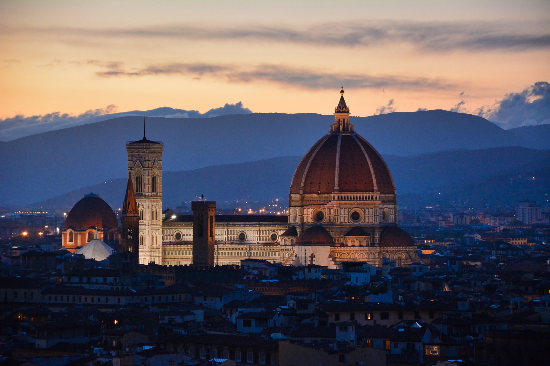 Florence Walks with Uffizi