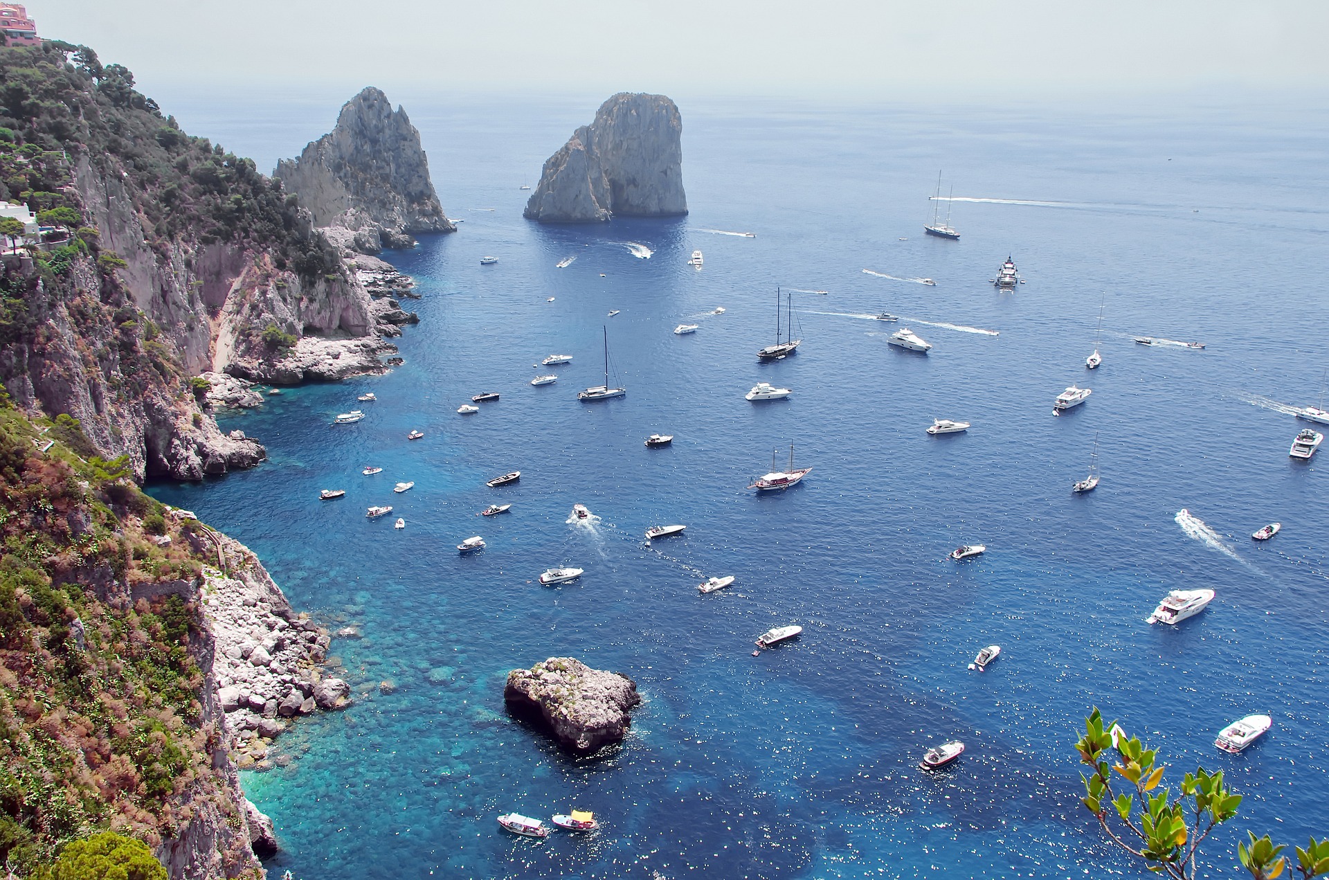 https://booking.vit.travel/uploaded_files/tours/227/12f87426cac65888b05d200d14586003.jpeg